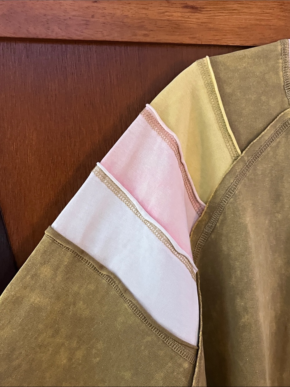 Sage & Fig Olive Green Colorblock 3/4 Sleeve Top w/Pink & Yellow Accents - Picture 4 of 10